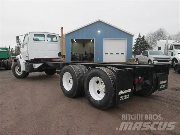 Sterling L9500 商用底盤車