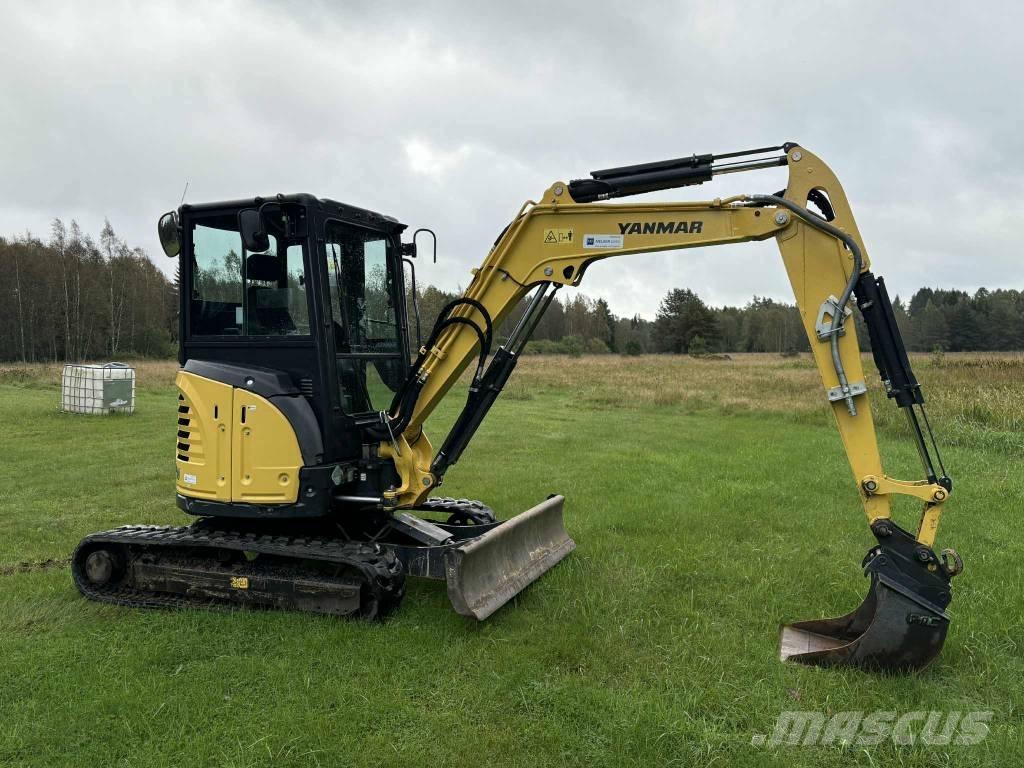 Yanmar Vio 38 小型挖土機/掘鑿機<7t(小型挖掘機)