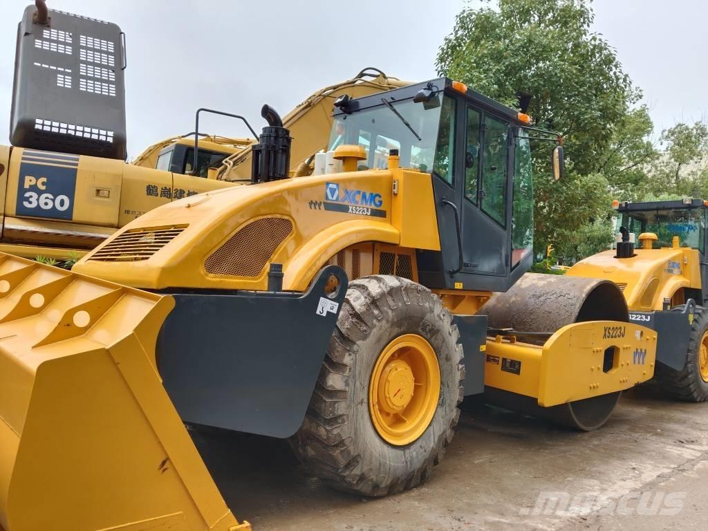 XCMG XS 223 J 單輪滾壓機