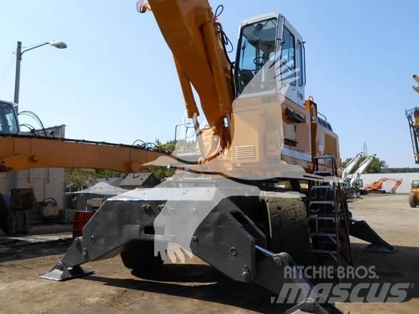Liebherr A954B 廢棄物/工業用操作車