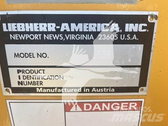 Liebherr L538 輪胎式裝載機
