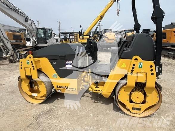 Sakai SW504W 單輪滾壓機