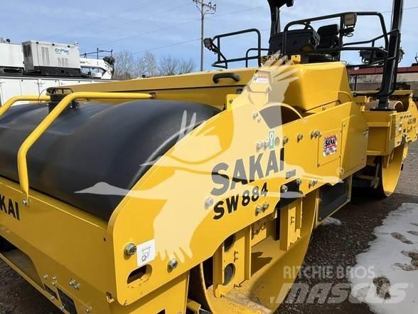 Sakai SW884 單輪滾壓機