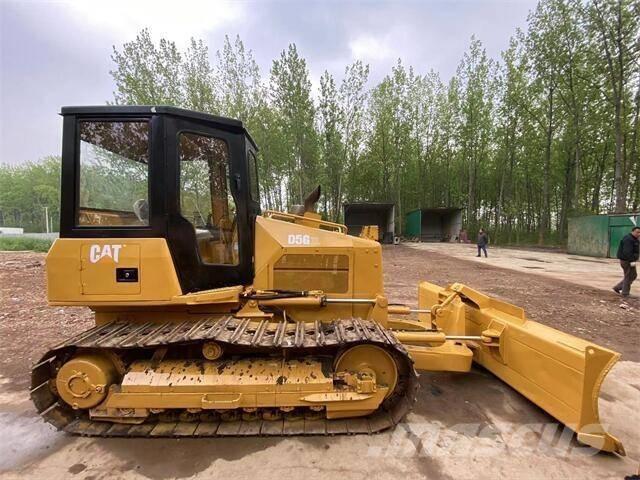 CAT D5G 履帶推土機