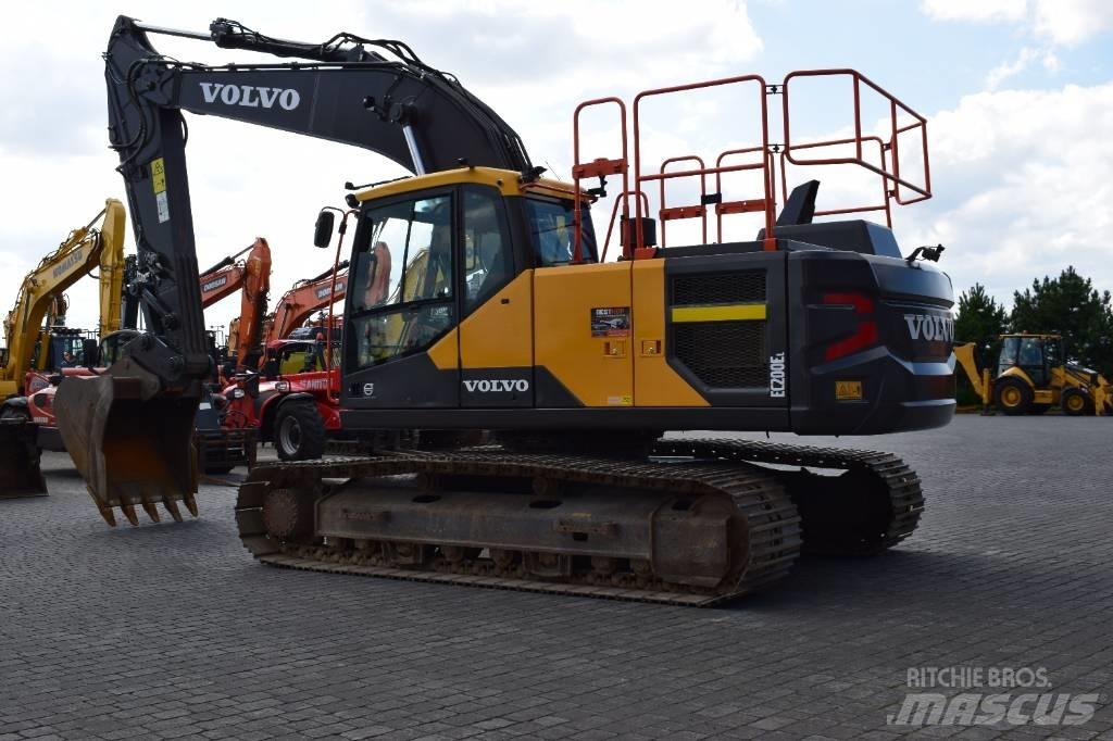 Volvo EC 200 履帶式 挖土機/掘鑿機/挖掘機