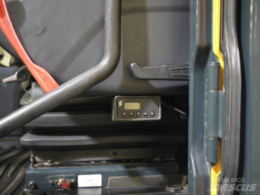 Hyundai HW 140 旋轉式挖土機/掘鑿機/挖掘機