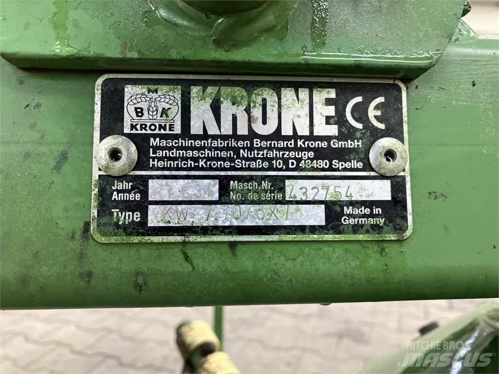 Krone KW 7.70/6x7 耙與翻草機