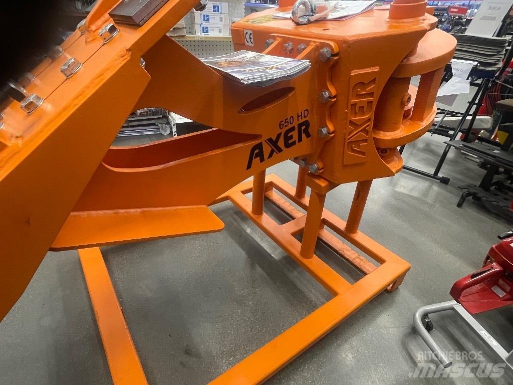 Axer 650 起重機和裝載機