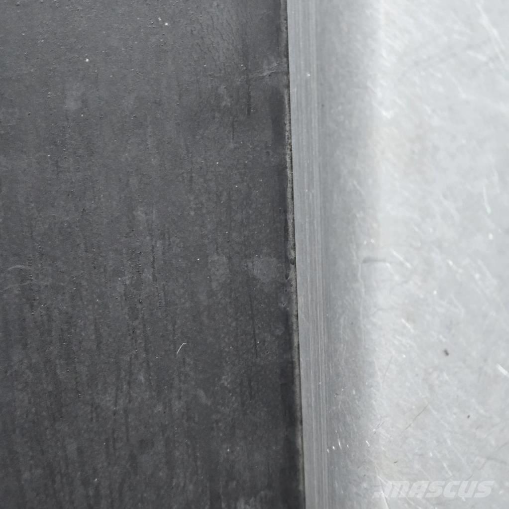 Kässbohrer PB 600 鏟雪車