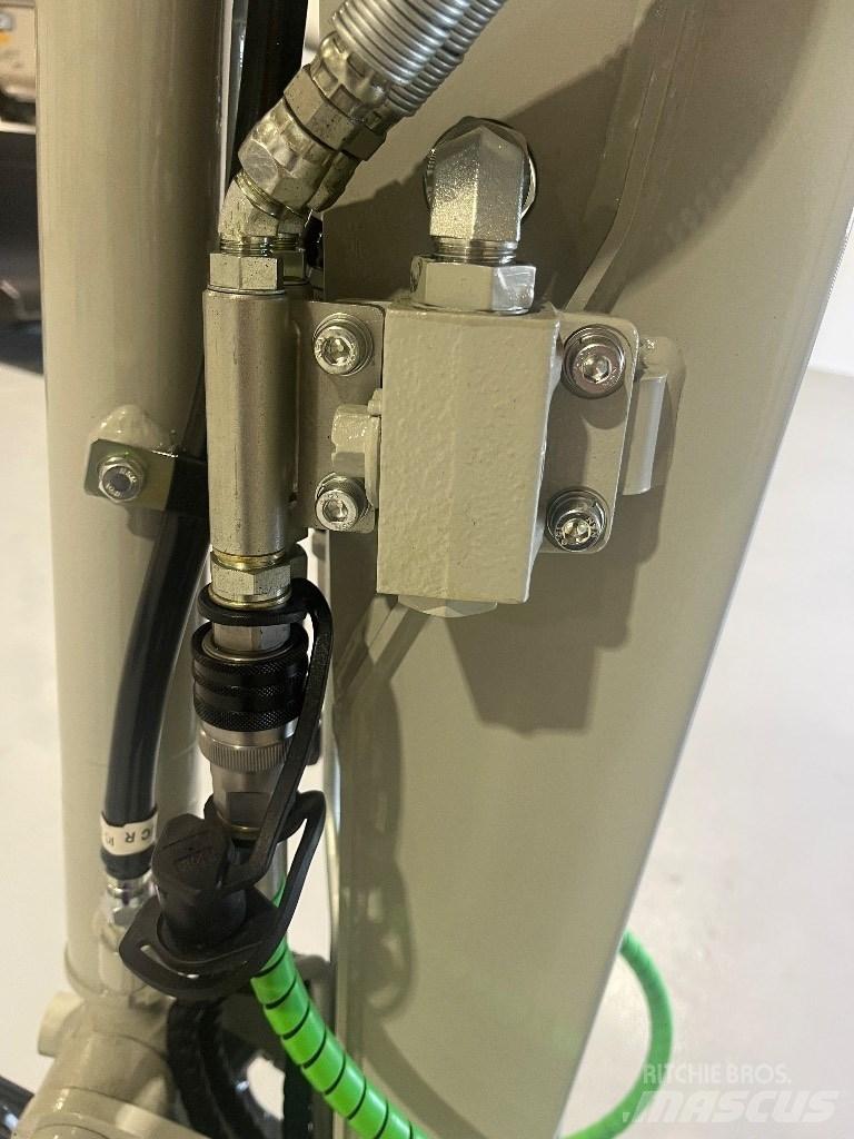 Takeuchi TB 20 E 小型挖土機/掘鑿機<7t(小型挖掘機)