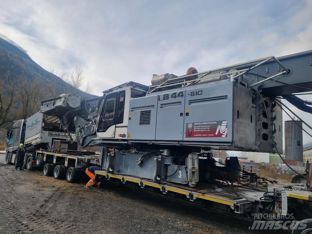 Liebherr LB 44 重型鑽孔機
