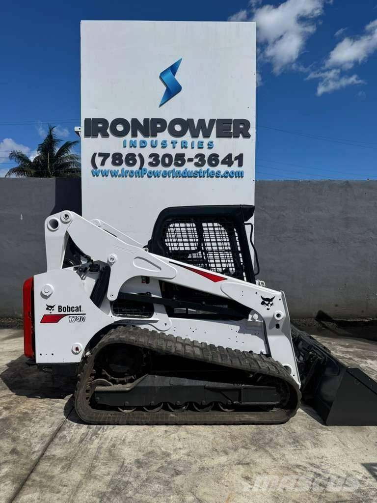 Bobcat T 740 滑移轉向裝載機