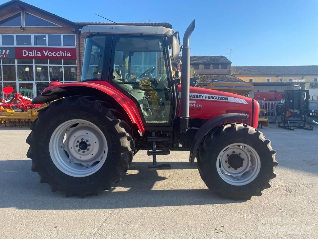 Massey Ferguson 6445 曳引機