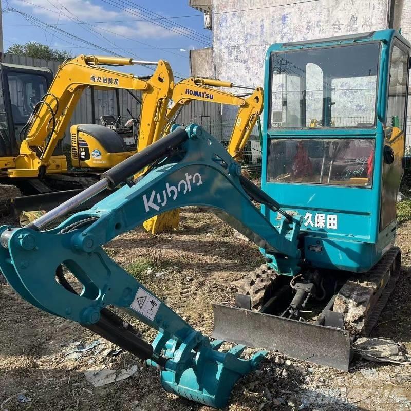 Kubota U 17 小型挖土機/掘鑿機<7t(小型挖掘機)