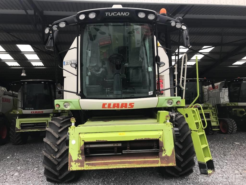 CLAAS Tucano 440 聯合收穫機