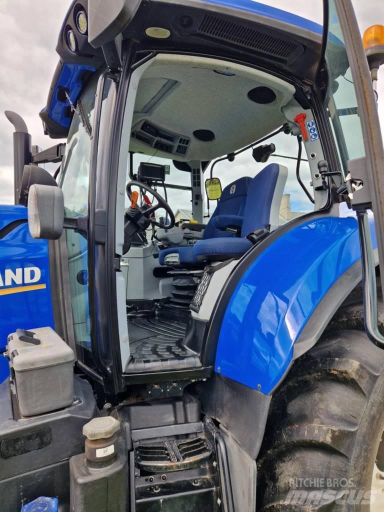 New Holland T 7.210 曳引機