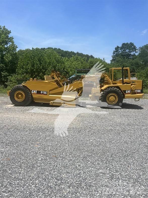 CAT 613C 刮土機