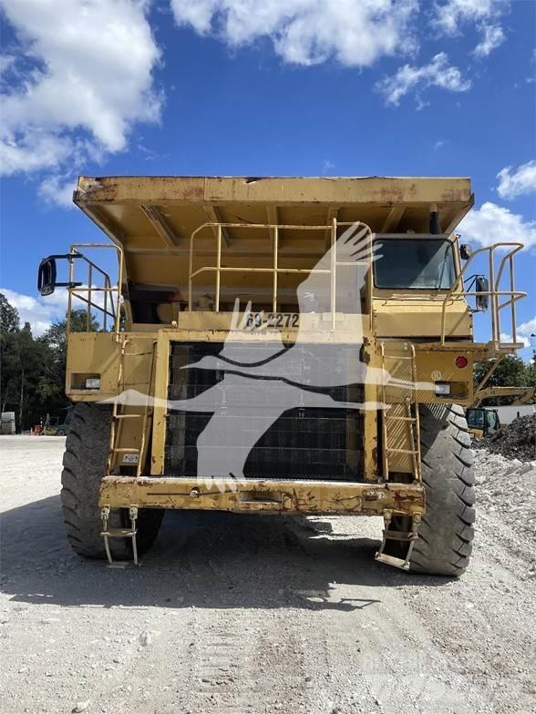 CAT 777B 鉸接式起吊車