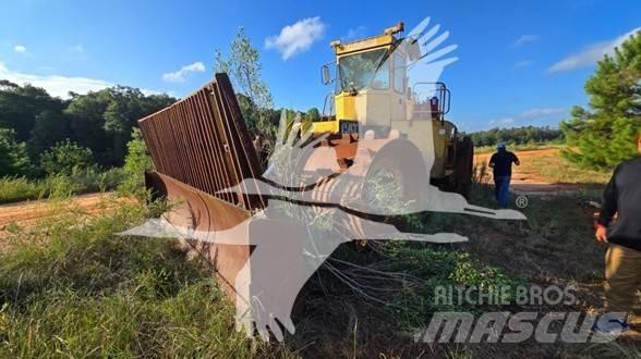 CAT 836C 廢棄物壓實機