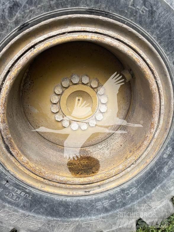 CAT 928G 輪胎式裝載機