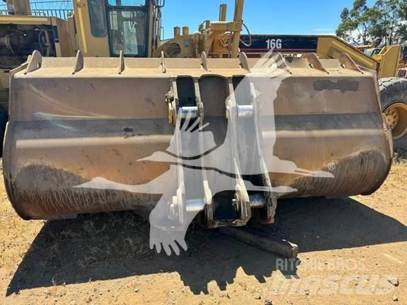 CAT 988H 輪胎式裝載機
