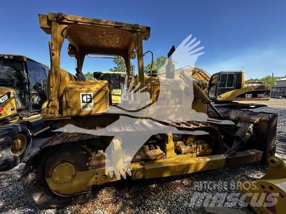 CAT D6D 履帶推土機