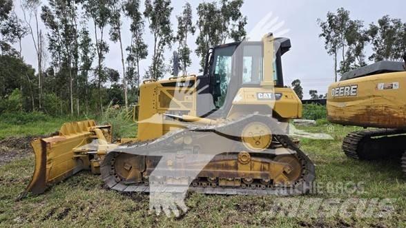 CAT D6N LGP 履帶推土機