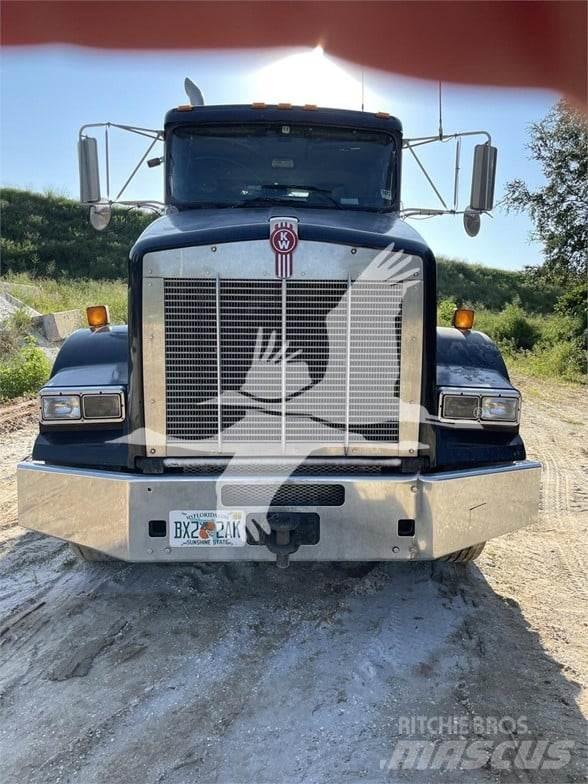 Kenworth T800 傾卸式卡車