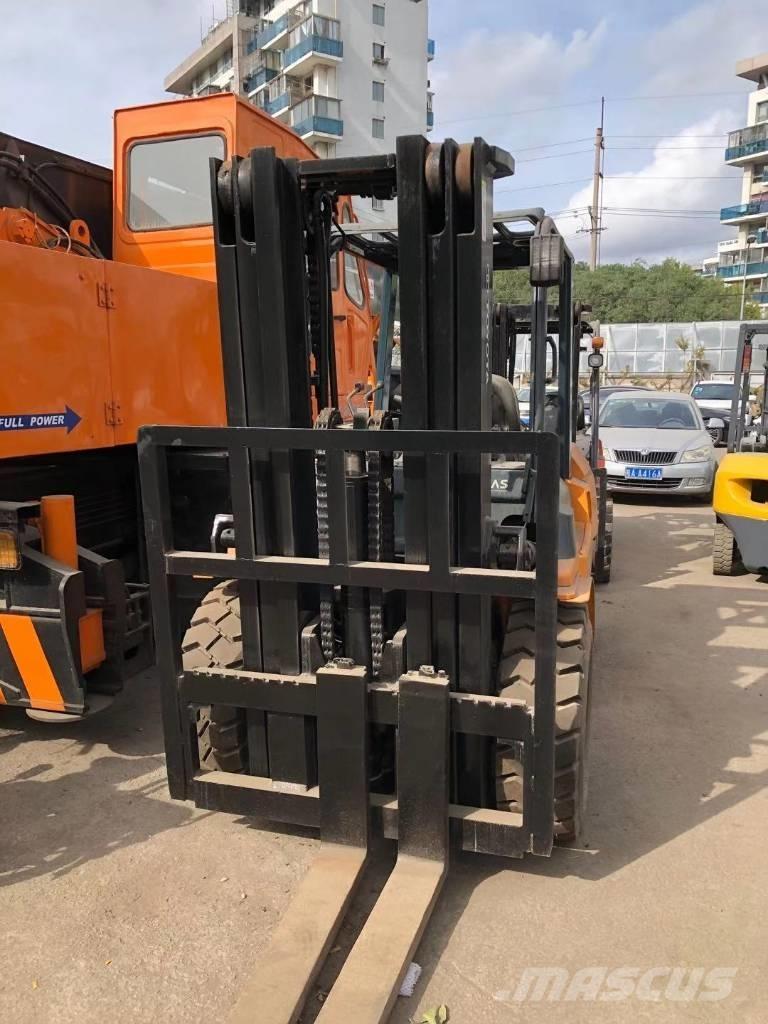 Toyota FD 50 柴油卡車