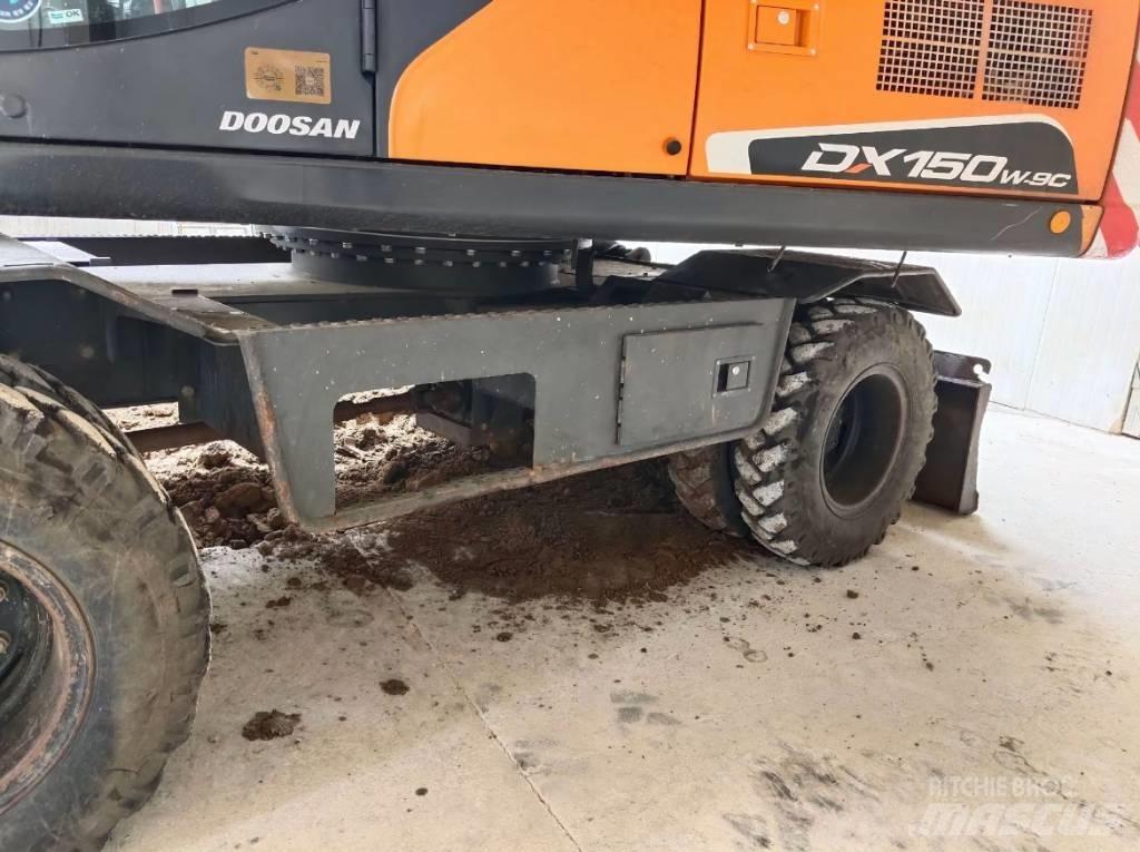 Doosan DX 150W-9C 旋轉式挖土機/掘鑿機/挖掘機