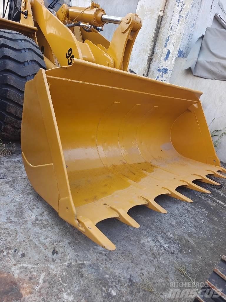 CAT 950 G 輪胎式裝載機