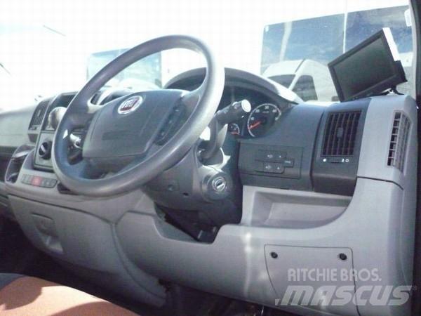 Fiat Ducato Xlwb 廂式貨物運輸車