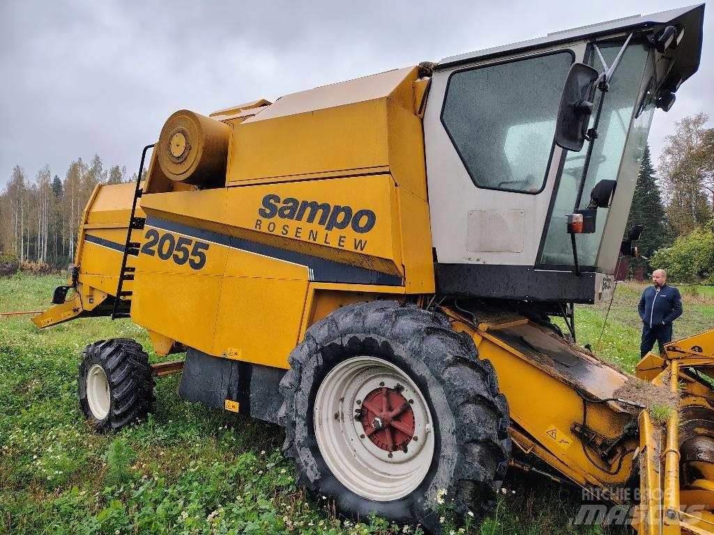 Sampo-Rosenlew 2055 聯合收穫機