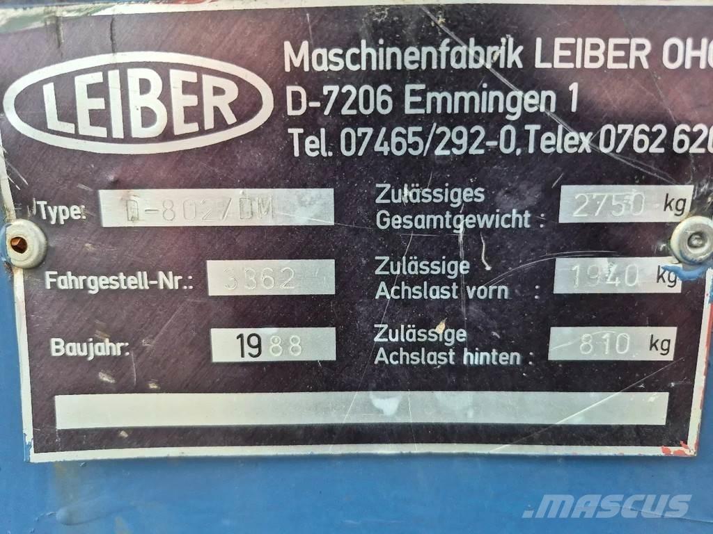  LEIBER d802 側卸礦車