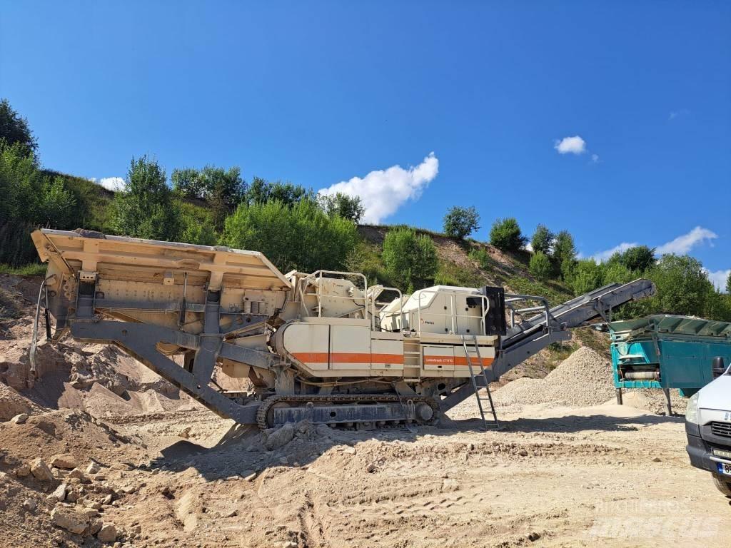 Metso NP 1110M 移動式壓碎機