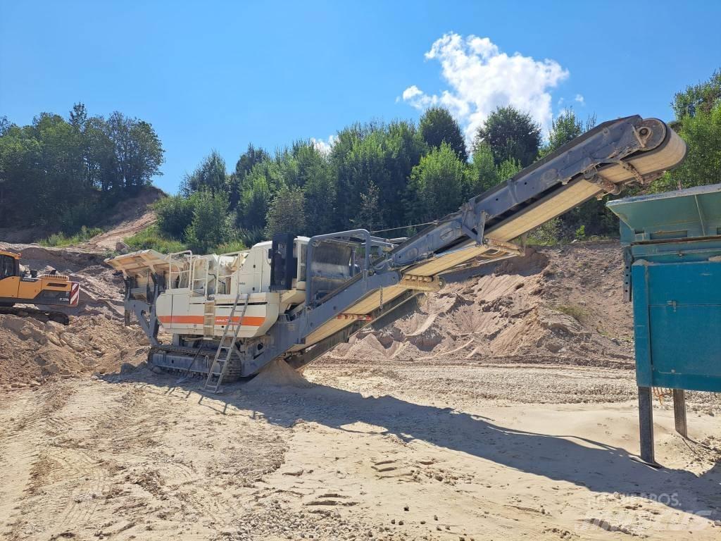 Metso NP 1110M 移動式壓碎機