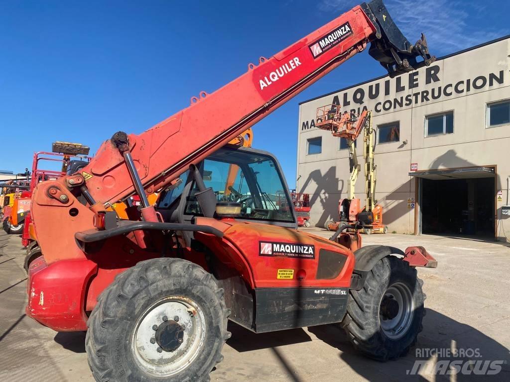 Manitou MT1435SL 伸縮臂操作車