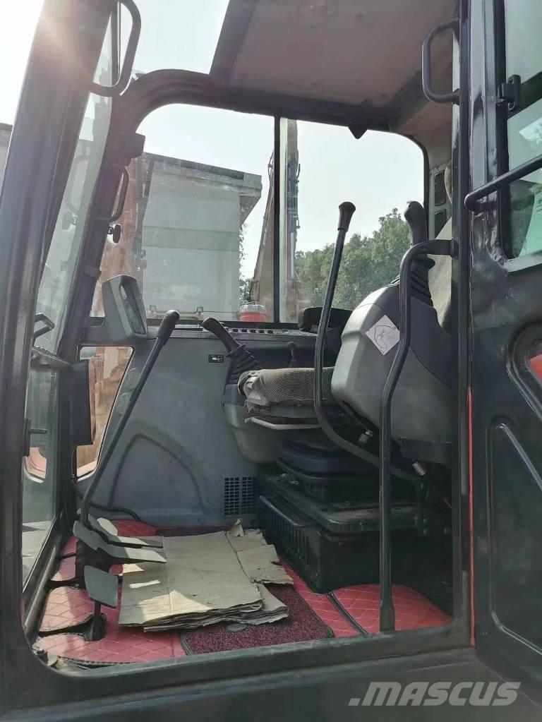 Doosan DX 60-9 C 小型挖土機/掘鑿機<7t(小型挖掘機)