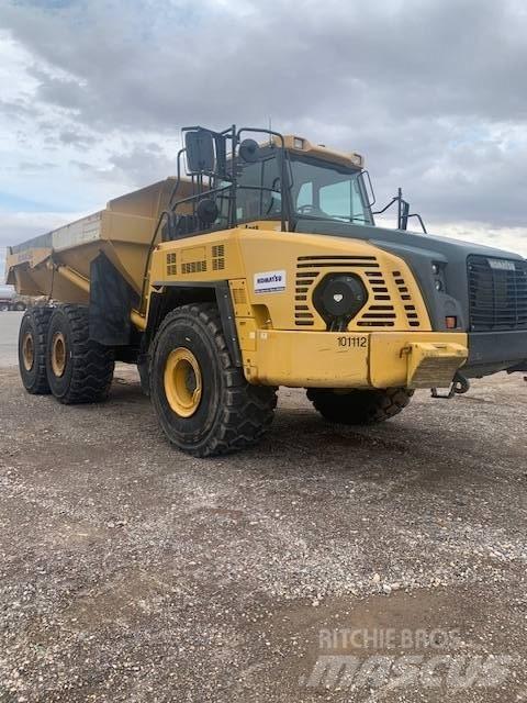 Komatsu HM 400-5 鉸接式起吊車