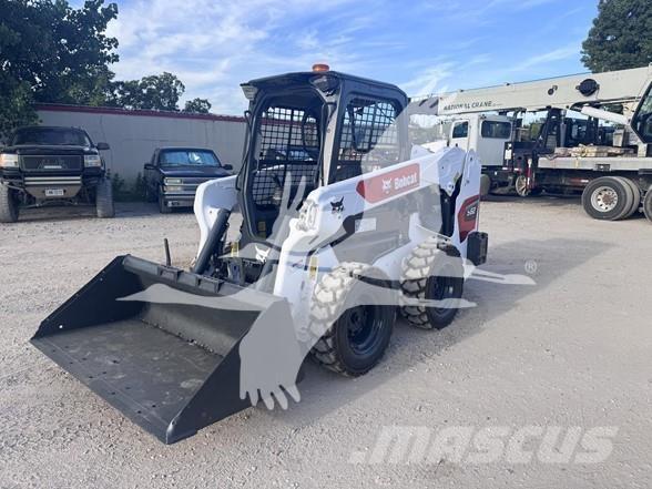 Bobcat S62 滑移轉向裝載機