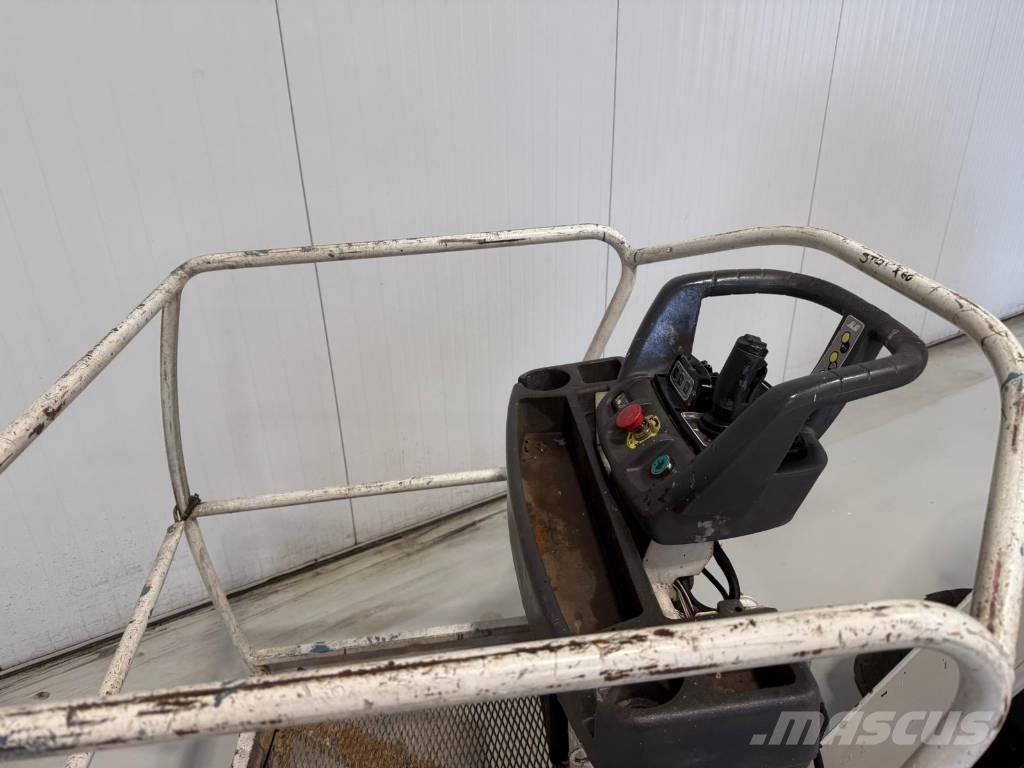 JLG Toucan 12 E PLUS 曲臂高空作業車