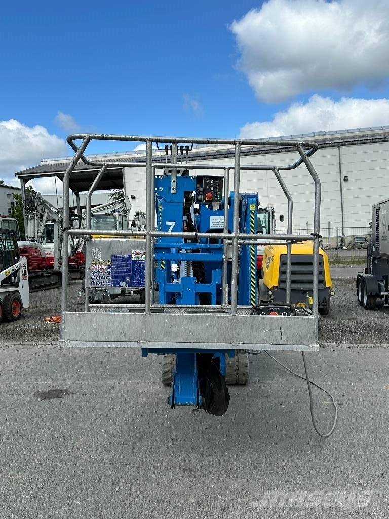 EasyLift R 190 曲臂高空作業車