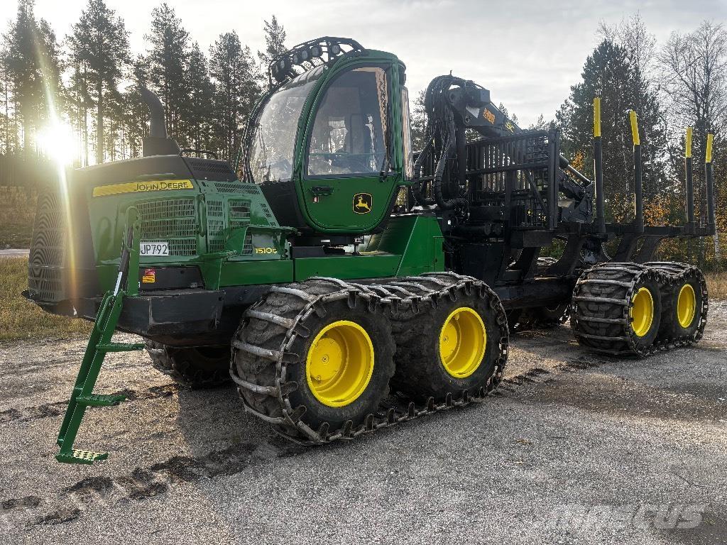 John Deere 1510G 集運機