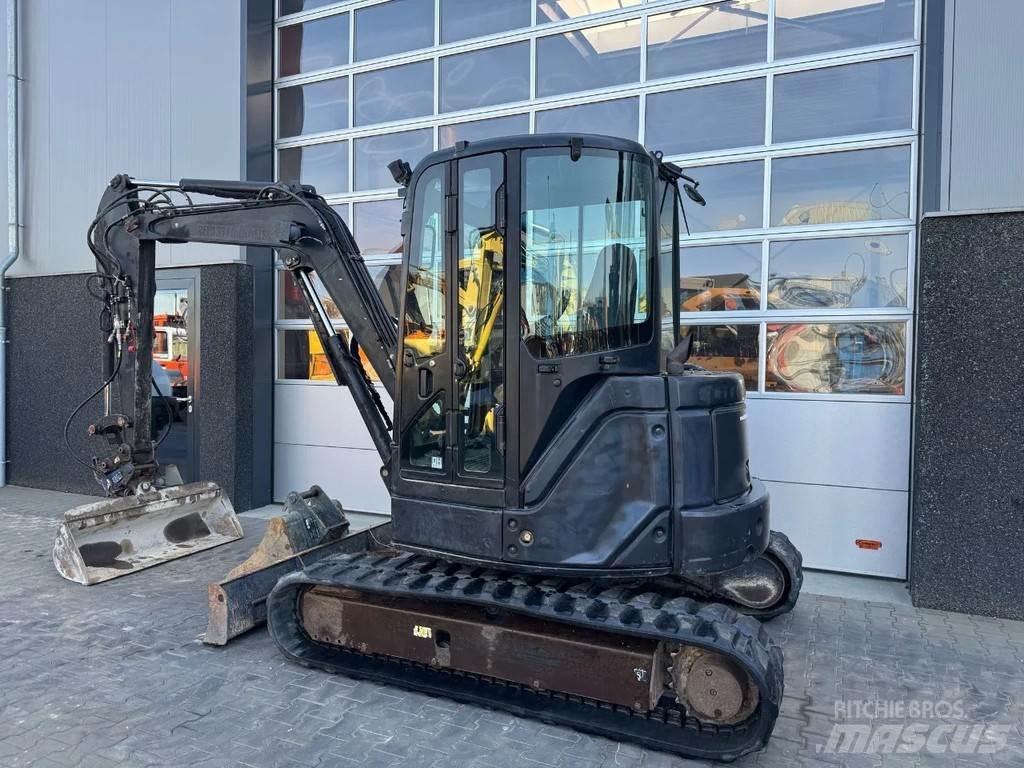 Hitachi ZX52U-3 小型挖土機/掘鑿機<7t(小型挖掘機)