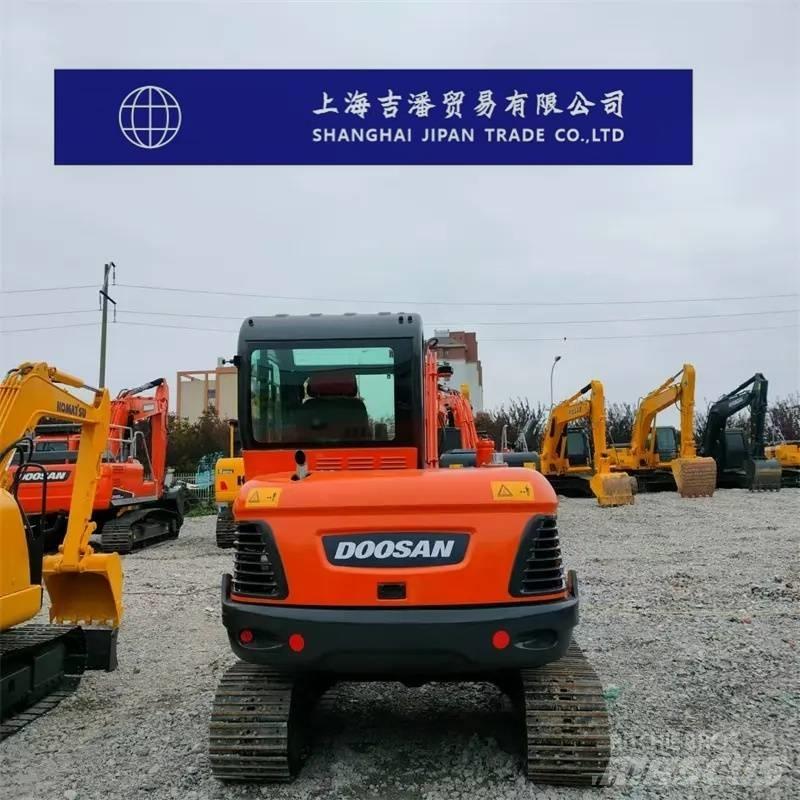 Doosan DX 60-9C 履帶式 挖土機/掘鑿機/挖掘機