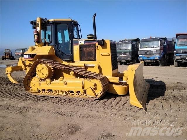 CAT D 6 M 履帶推土機