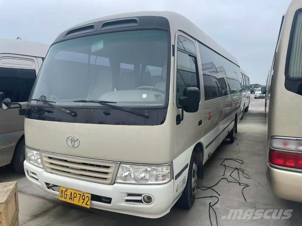 Toyota Coaster 公路客運汽車