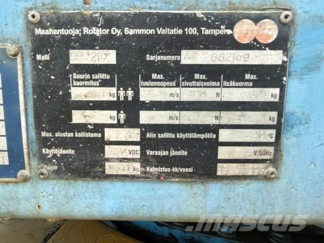 Aichi SR 210 曲臂高空作業車