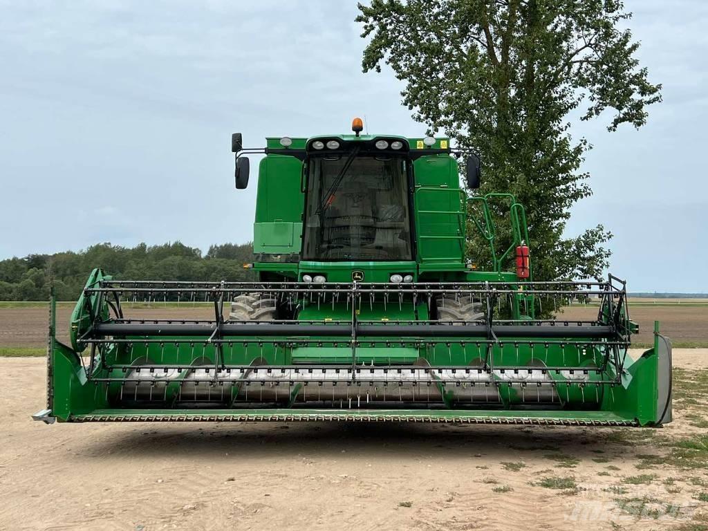 John Deere 1570 聯合收穫機