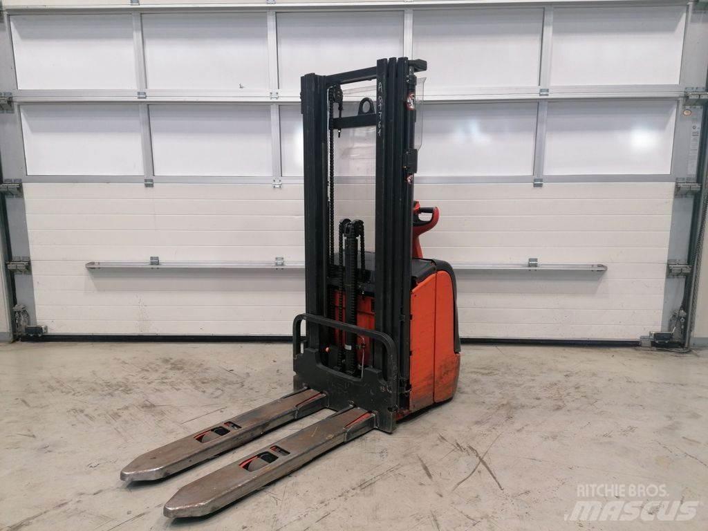 Linde L14 行走控制式堆積機